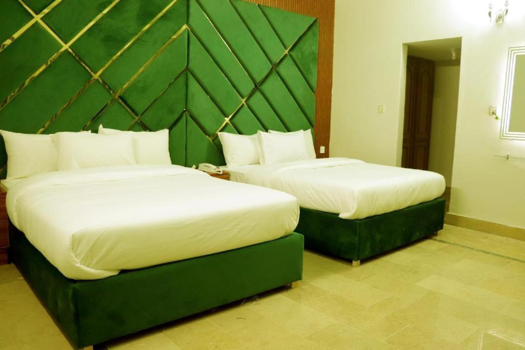 Thomas Guest House Islamabad Exterior foto